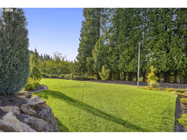 1668 Se 35TH Ter, Gresham, OR 97080