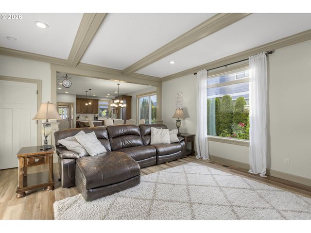 1668 Se 35TH Ter, Gresham, OR 97080