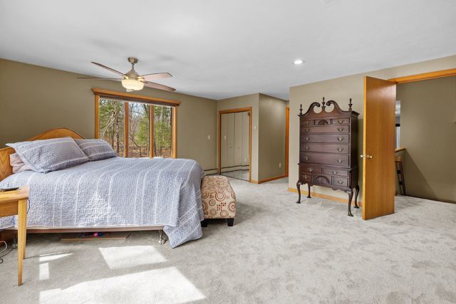 275 Chestnut, Uxbridge, MA 01569