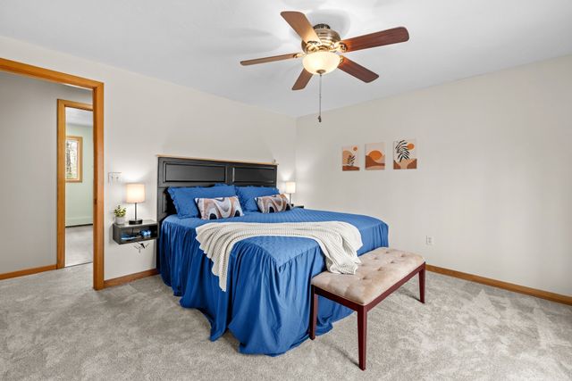 275 Chestnut, Uxbridge, MA 01569