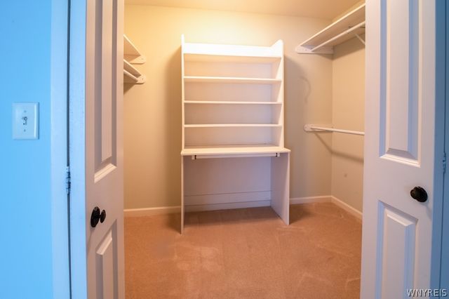 28 Lord Byron Lane, Amherst, NY 14221