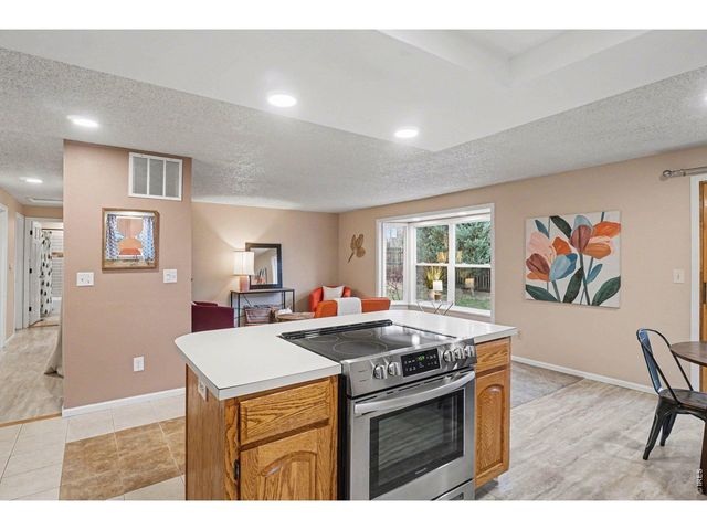2539 Hillrose Ct, Loveland, CO 80538