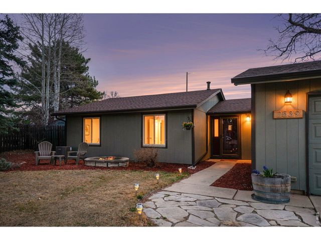 2539 Hillrose Ct, Loveland, CO 80538