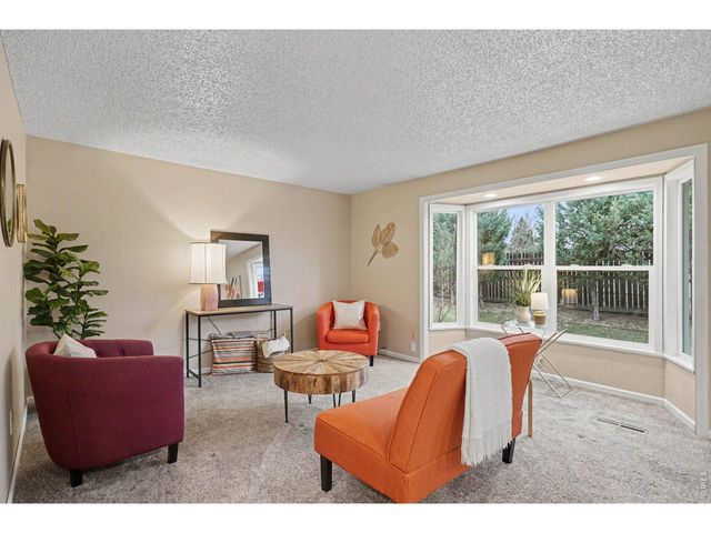 2539 Hillrose Ct, Loveland, CO 80538