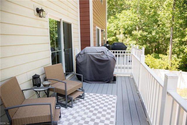 1013 Stern WAY, Chesapeake, VA 23323