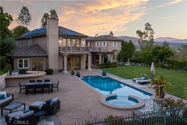 2384 Tubbs Drive, Tustin, CA 92782
