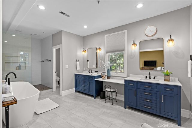 2384 Tubbs Drive, Tustin, CA 92782