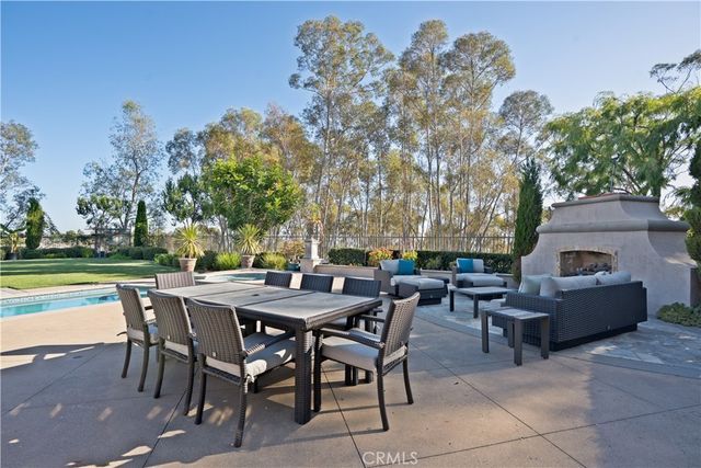 2384 Tubbs Drive, Tustin, CA 92782