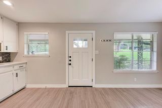 1612 Elmhurst DR A, Austin, TX 78741