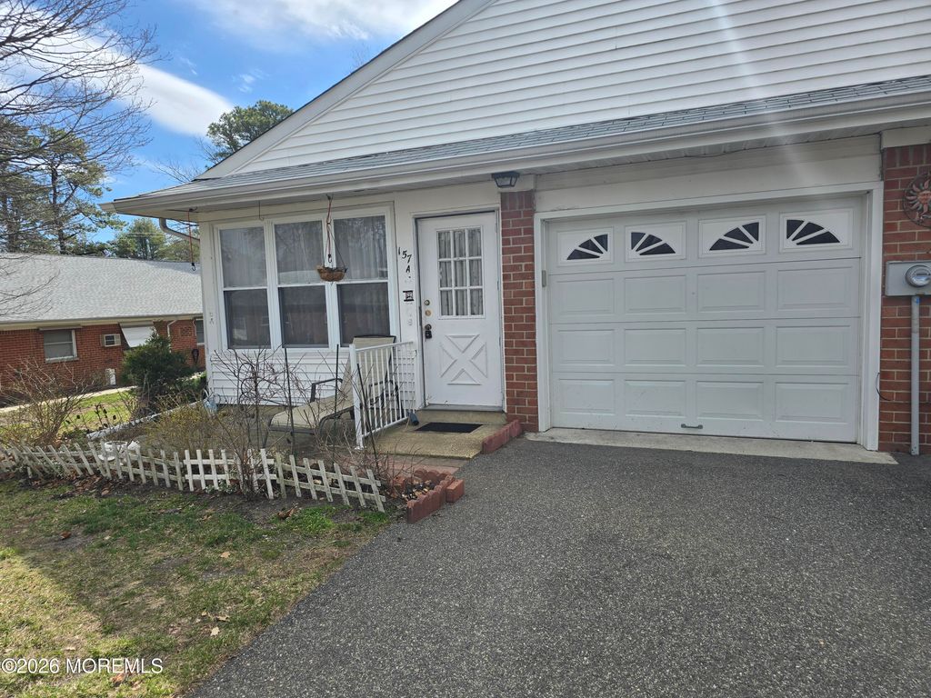 157a Rosewood Drive A, Whiting, NJ 08759