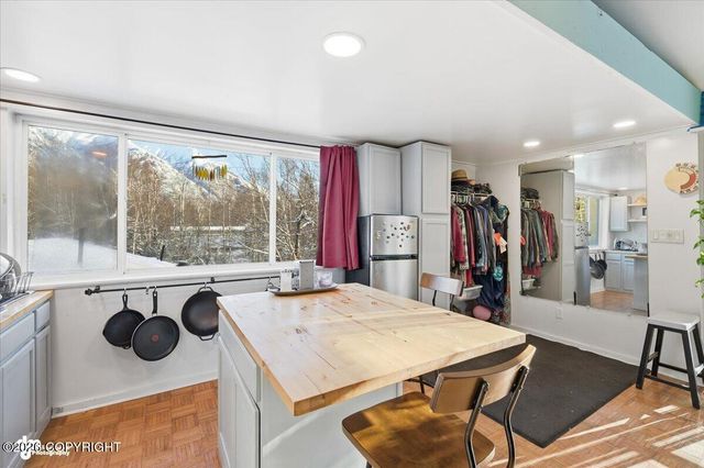 265 N Tatlow Drive, Palmer, AK 99645