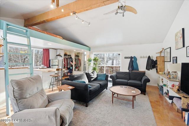 265 N Tatlow Drive, Palmer, AK 99645