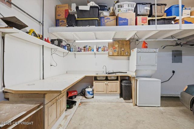 265 N Tatlow Drive, Palmer, AK 99645