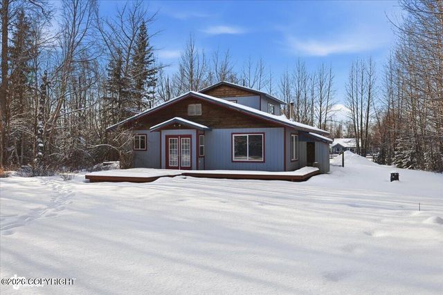265 N Tatlow Drive, Palmer, AK 99645
