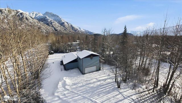 265 N Tatlow Drive, Palmer, AK 99645
