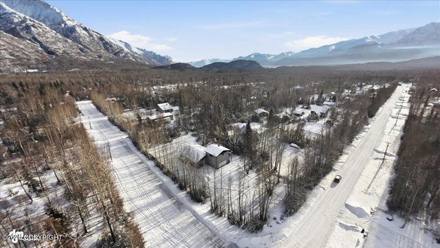 265 N Tatlow Drive, Palmer, AK 99645