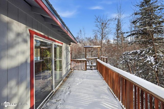 265 N Tatlow Drive, Palmer, AK 99645