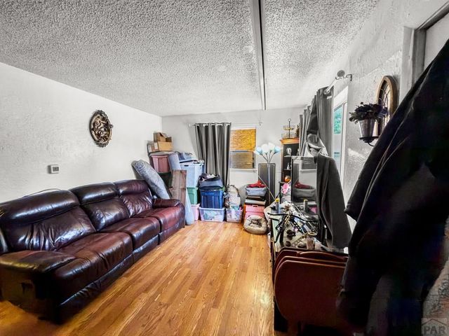 2710 3rd Ave, Pueblo, CO 81003