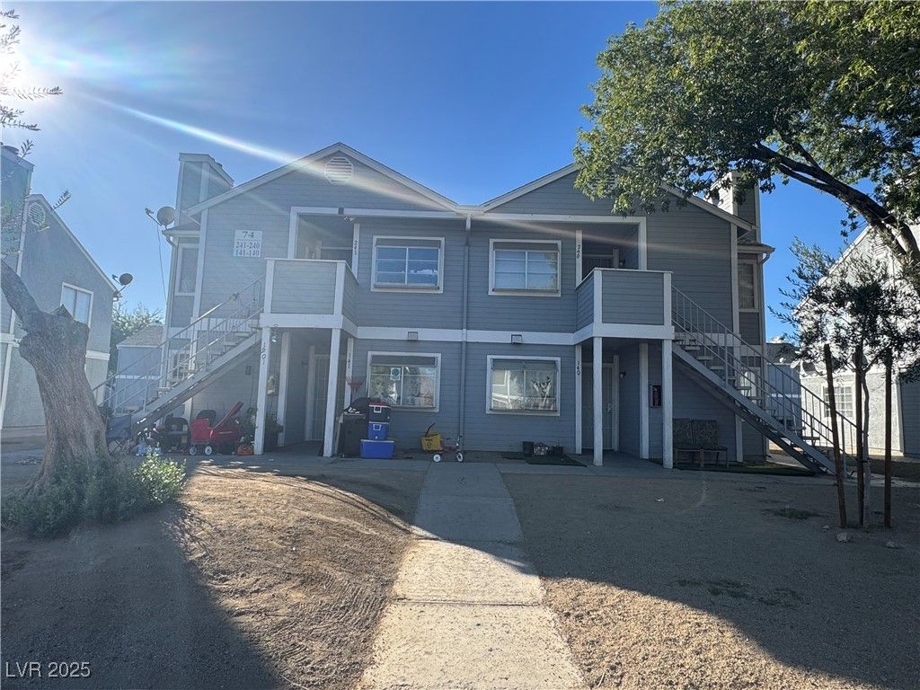 1901 Dwarf Star Drive, Las Vegas, NV 89115