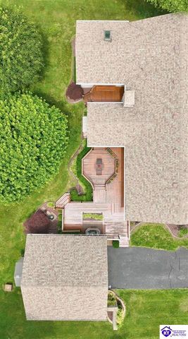 696 Pine Valley Drive, Elizabethtown, KY 42701