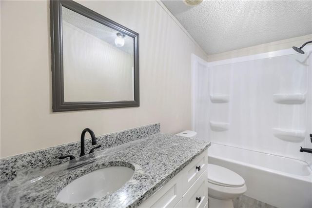 4060 Highway 81, Hampton, GA 30228