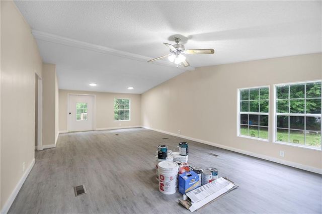4060 Highway 81, Hampton, GA 30228