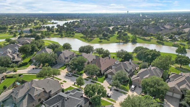 17219 Red Oak Bend Drive, Cypress, TX 77433
