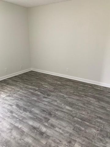 620 NW 13th Street 33, Boca Raton, FL 33486