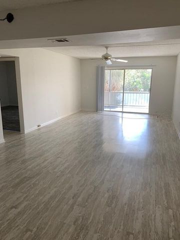 620 NW 13th Street 33, Boca Raton, FL 33486