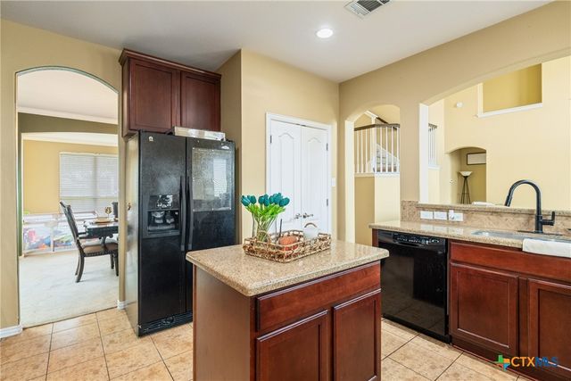 1002 Wallin Farms Cove, Hutto, TX 78634