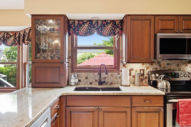 4640 Cutwater Lane, Hilliard, OH 43026