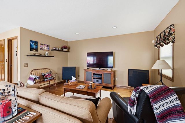4640 Cutwater Lane, Hilliard, OH 43026