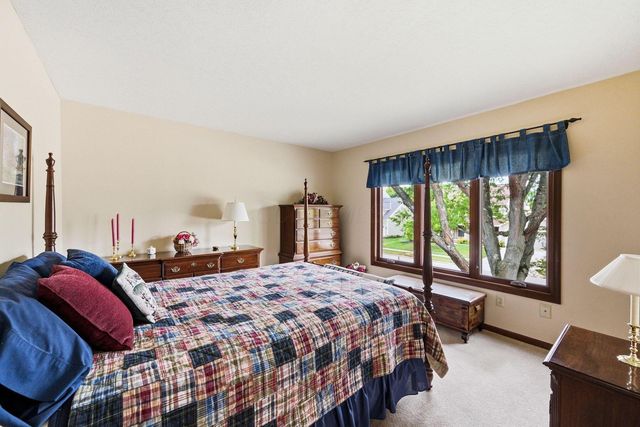 4640 Cutwater Lane, Hilliard, OH 43026