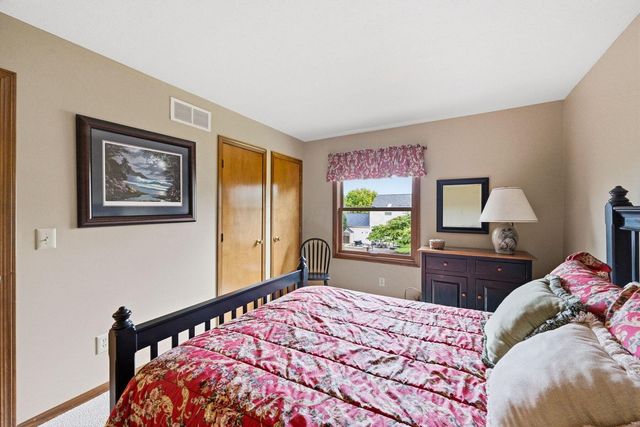 4640 Cutwater Lane, Hilliard, OH 43026