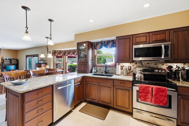 4640 Cutwater Lane, Hilliard, OH 43026