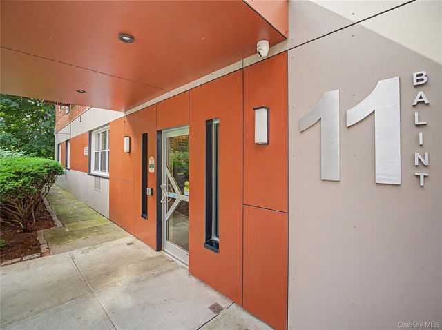 11 Balint 551, Yonkers, NY 10710