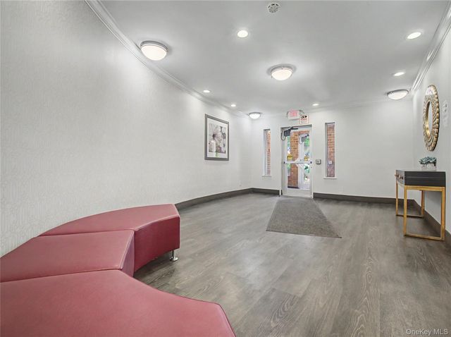 11 Balint 551, Yonkers, NY 10710