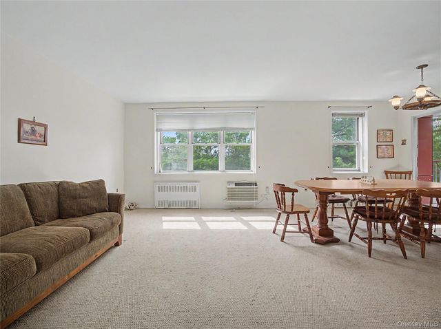 11 Balint 551, Yonkers, NY 10710