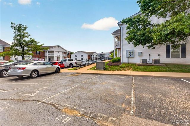 4301 Forder Gardens Place H, St Louis, MO 63129