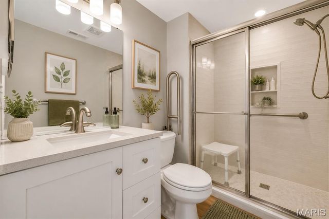 4301 Forder Gardens Place H, St Louis, MO 63129