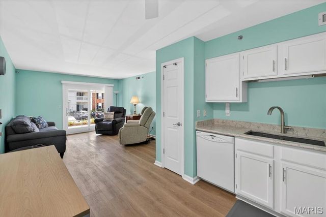 4301 Forder Gardens Place H, St Louis, MO 63129
