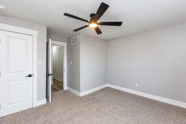 215 Harmon Street, Paris, KY 40361