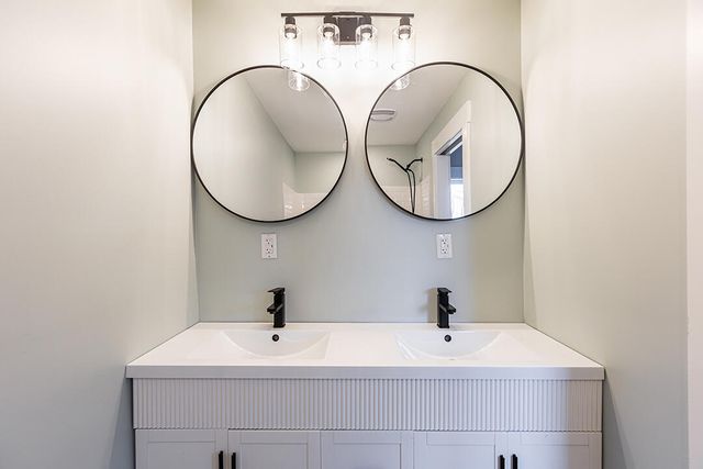 215 Harmon Street, Paris, KY 40361