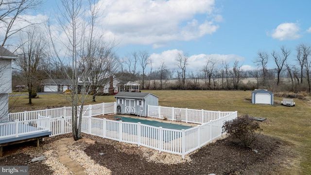 315 DEBI DR, Bellefonte, PA 16823