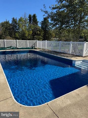 315 DEBI DR, Bellefonte, PA 16823