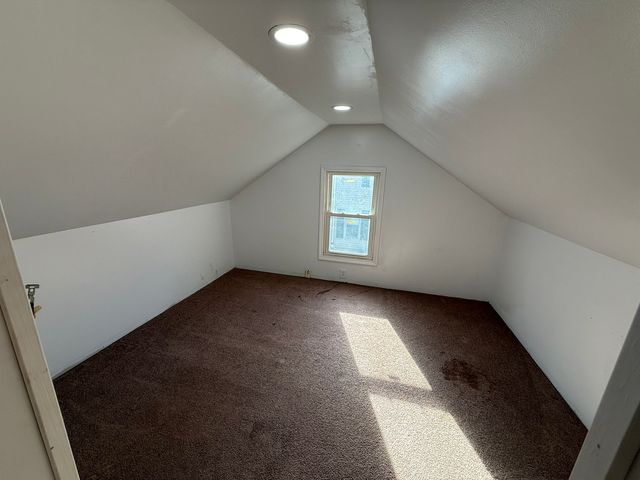 1104 Hemlock Avenue, Dixon, IL 61021