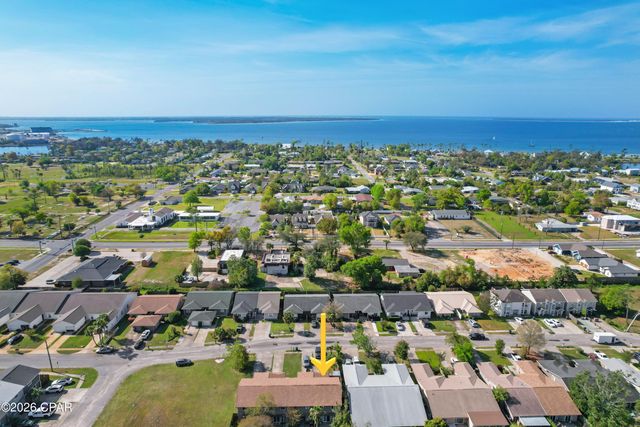 1036 W 11th Court, Panama City, FL 32401