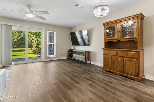 1036 W 11th Court, Panama City, FL 32401