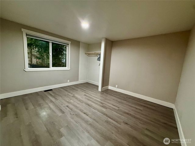 1040 NE Larson Boulevard, Belfair, WA 98528