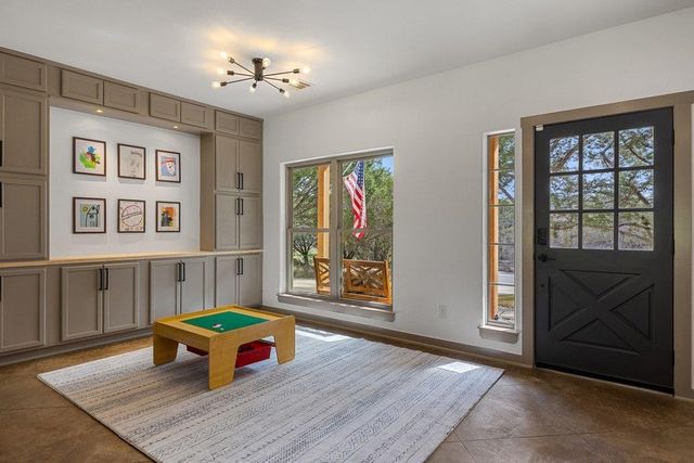 206 Cargill DR, Spicewood, TX 78669